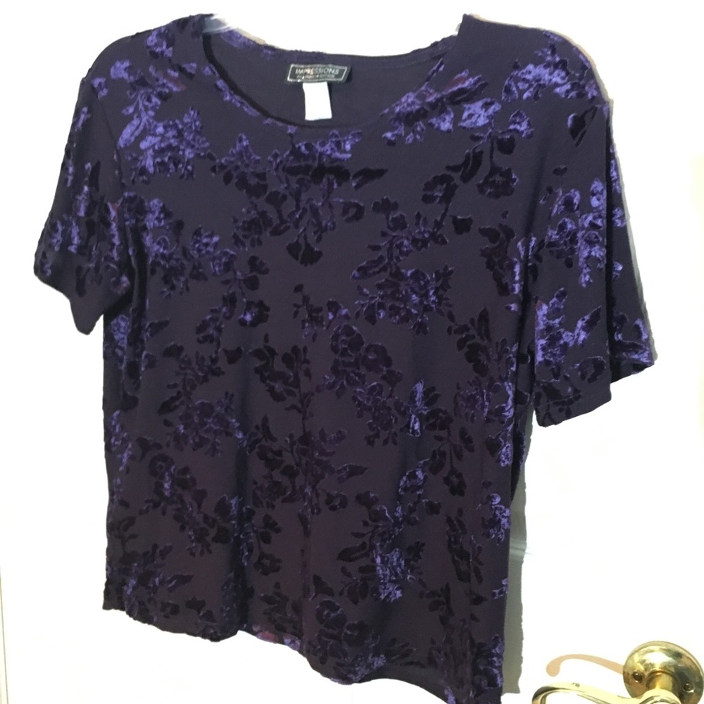 💙Vintage 90s Floral Velvet Tee💙